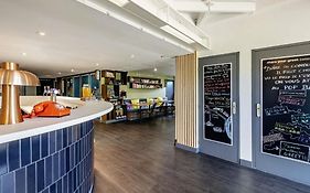 Greet Hotel Bordeaux Floirac Arena